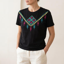 Load image into Gallery viewer, Black Hand Embroidery T-shirt