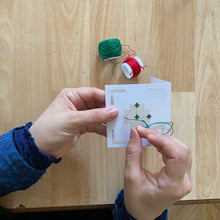 Load image into Gallery viewer, Green Star Greeting Card